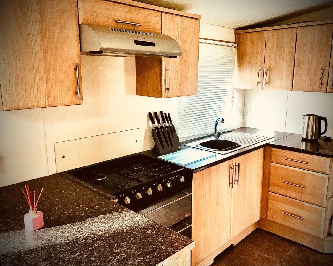 Turnberry Caravan Quiet Peaceful Location Near Golf Spas And Beaches Girvan Eksteriør bilde